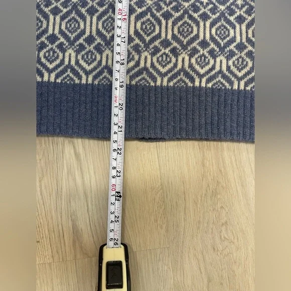 Carroll Reed 100% Lambs Wool Fair Isle Cardigan - Picture 11 of 11